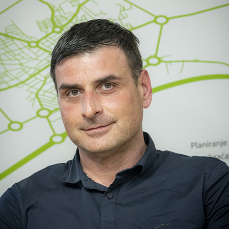 Adomne - rukovodilac sektora: Ivan Tripković